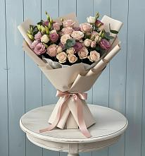 Букет цветов из:  Розы и Лизиантусы в Новолотошино