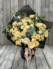 Букет цветов из:  Розы и Лизиантусы в Новолотошино