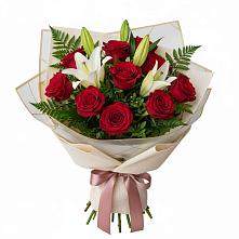 Букет цветов из:  Лилии и Розы в Новолотошино