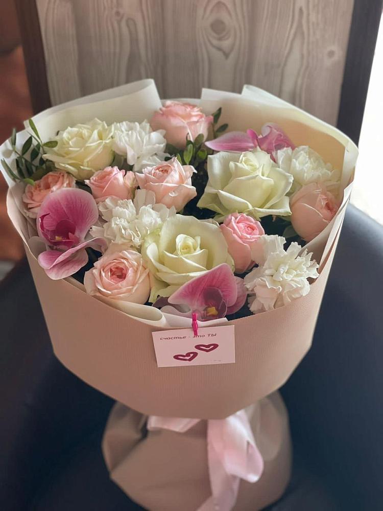 Букет цветов из: Орхидеи, Розы и Гвоздики в Новолотошино