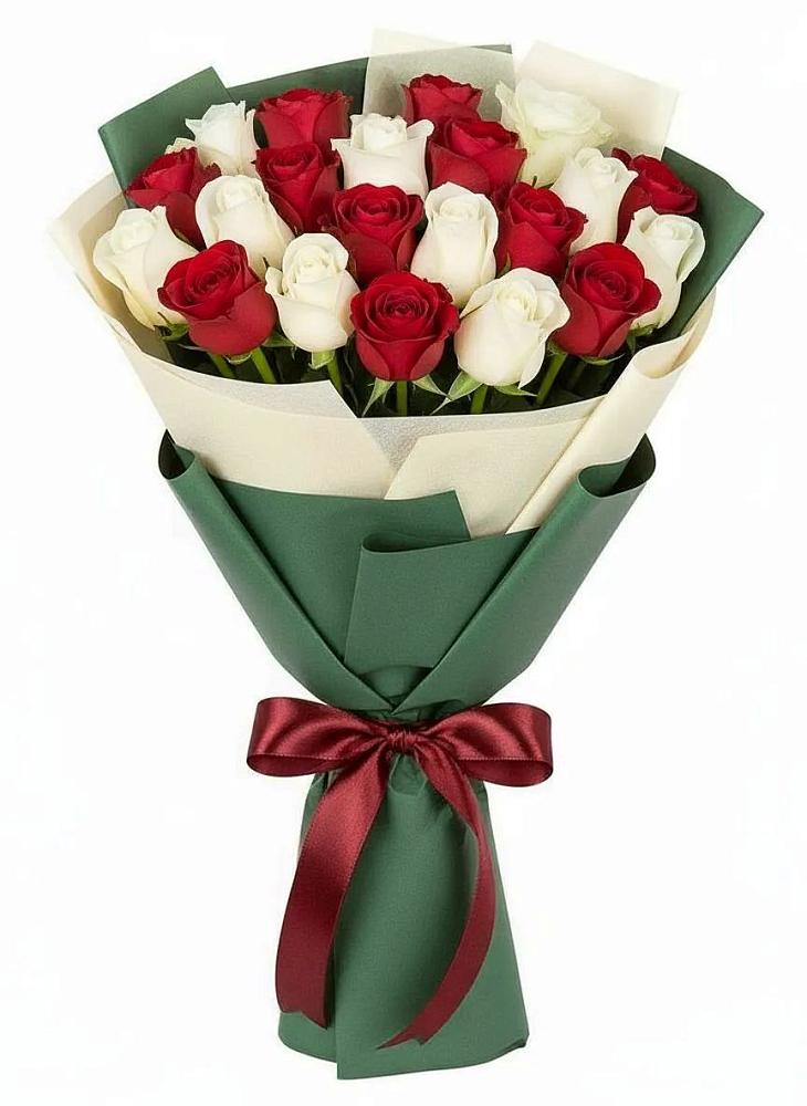Букет Микс из красных и белых роз в Новолотошино